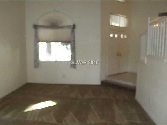 5th image of 2256 Black Pine Dr #0