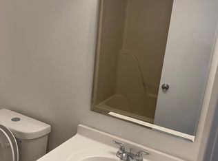 7700 W Fairfield Dr #B, Pensacola, FL 32506