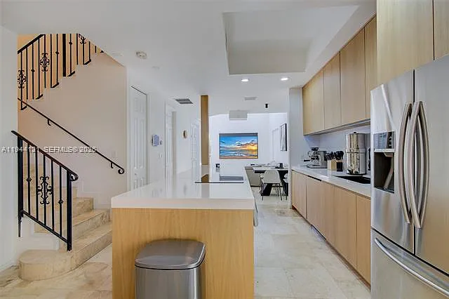 4867 Ponce De Leon Blvd — Photo 4