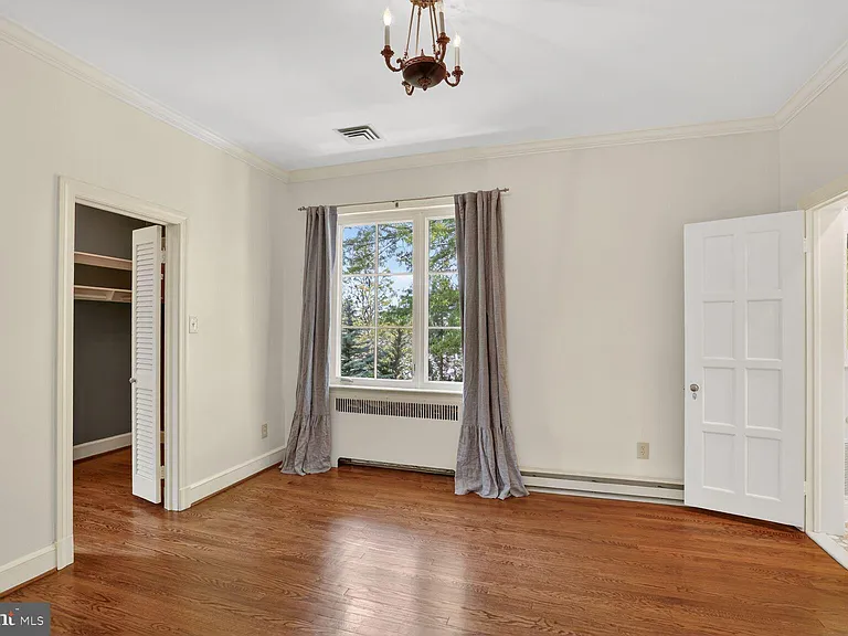 5553 Little Falls Rd — Photo 30