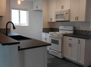 15041 Drake Ln, Huntington Beach, CA 92647