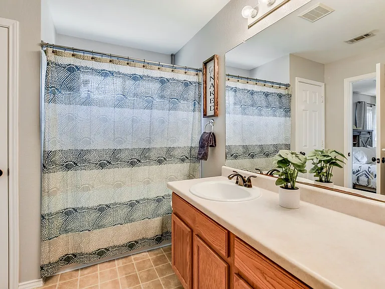 1021 Doras Dr — Photo 10