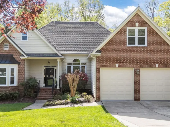 3413 Wyndham Ln, Durham, NC 27705