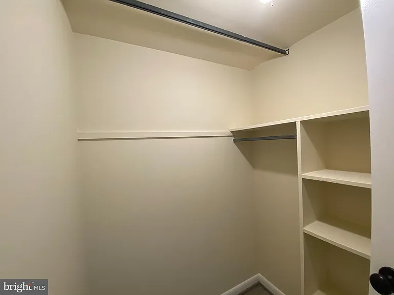 301 N Beauregard St #122 — Photo 26