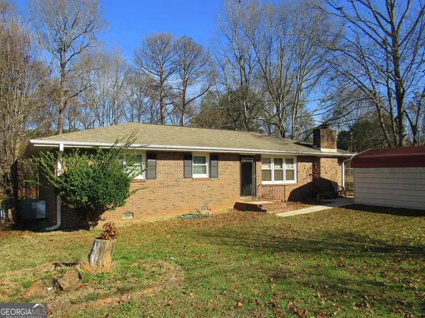 225 Carole Dr, Oxford, GA 30054