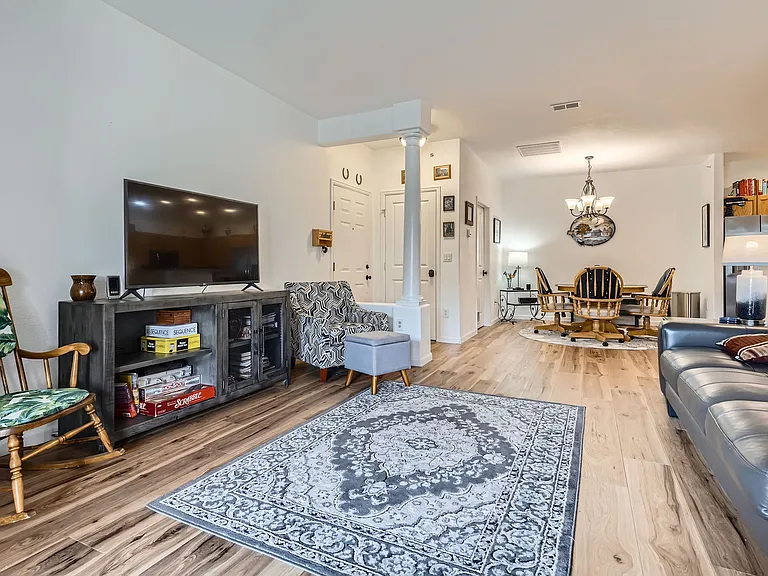 8465 S Holland Way #205 — Photo 11