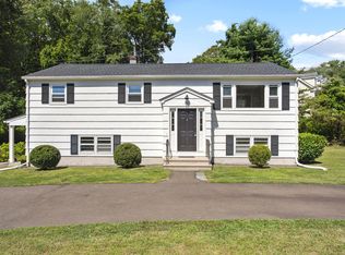 1055 Boston Post Rd, Madison, CT 06443