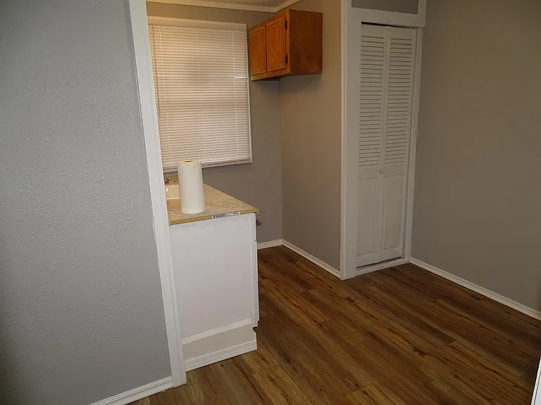 412 N Lincoln Ave #B — Photo 10
