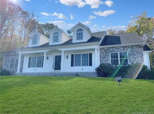 845 Millbrook Rd, Middletown, CT 06457