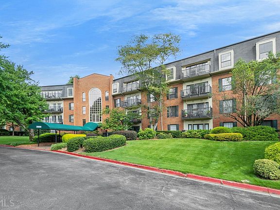 2nd image of 28210 Plantation Dr NE