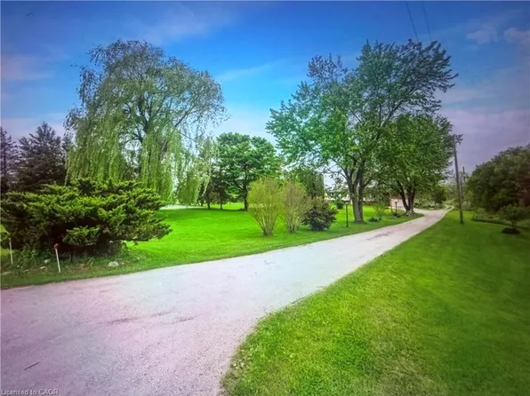 4662 Governors Rd, Hamilton, ON L0R 1T0