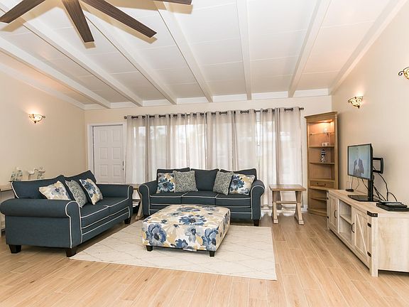 5th image of 2454 Okeechobee Ln