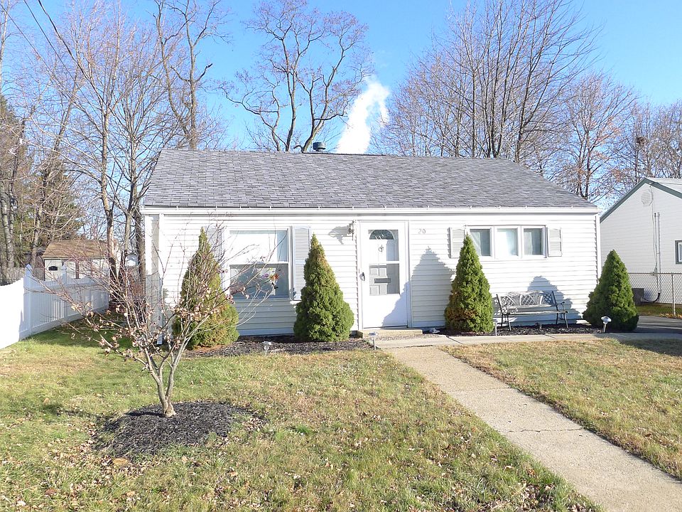 1st image of 20 Peck St