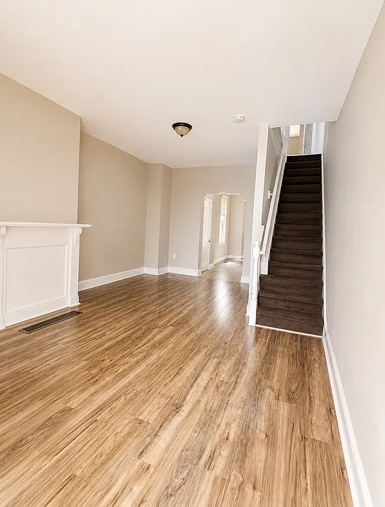 Updated 3-Bedroom Harrowgate Rental with Central Air & In-Home Laundry — Photo 3