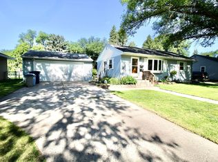 1511 13th St S, Moorhead, MN 56560
