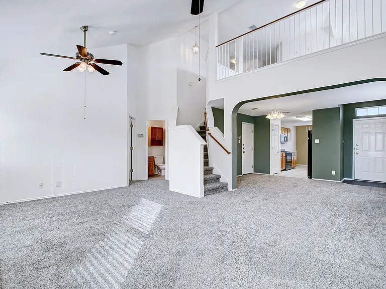 523 Granite Clf — Photo 6