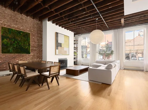 27 Great Jones St APT 2W, New York, NY 10012