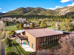 23 Calle Coyote, El Prado, NM 87529
