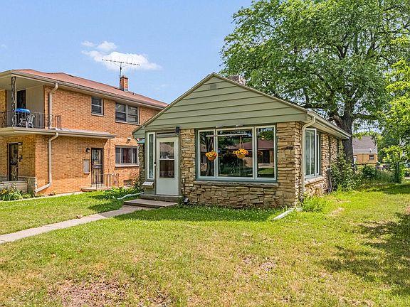 2nd image of 4464 N 67th STREET