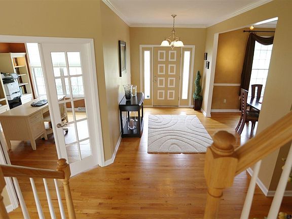 2nd image of 47 Candlewood Dr