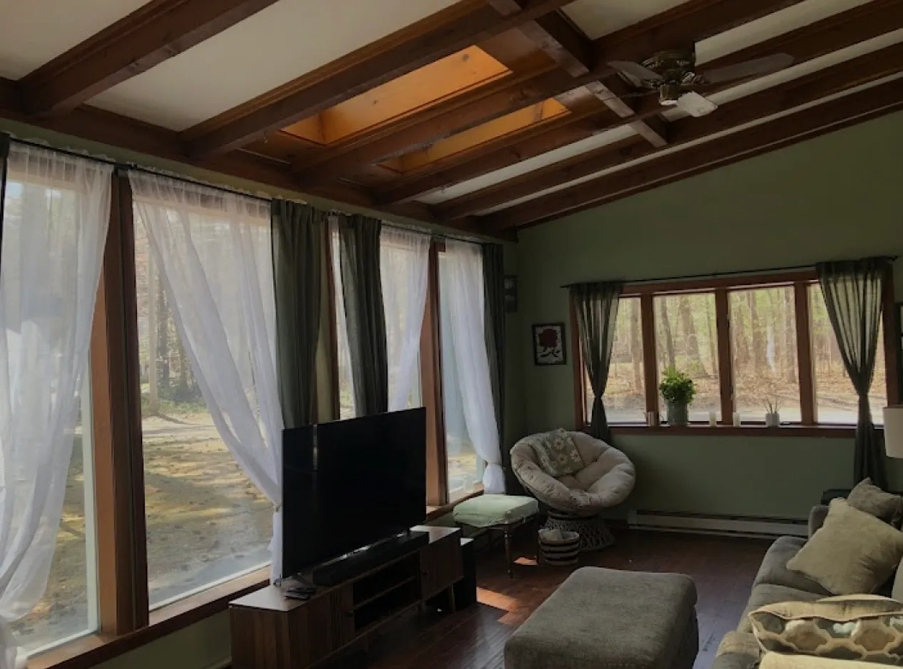 1 bed, 1161 sqft, $2,400 — Photo 4