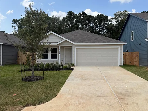 15725 Plum Brook Dr, Conroe, TX 77303
