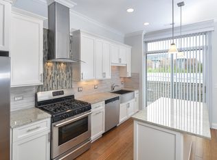 Aberdeen West Loop, Chicago, IL 60607