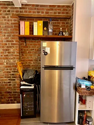 Rented by True Real Estate Group | media 18