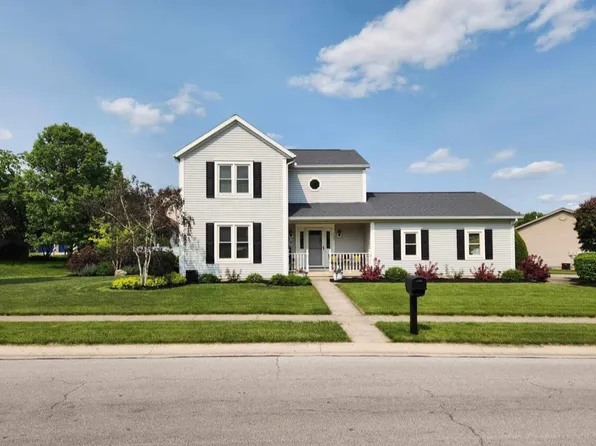702 Briarcliff Dr, Saint Marys, OH 45885