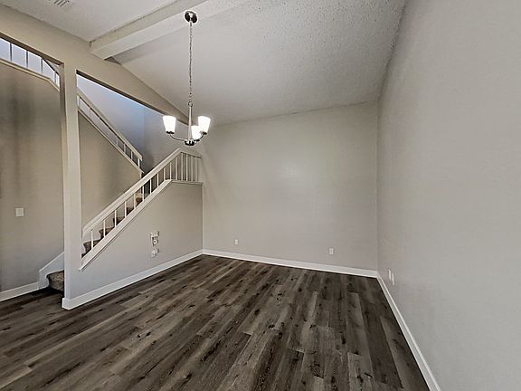 4th image of 634 Coriander Way