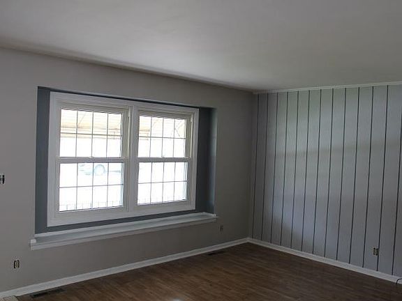 2nd image of 4015 Richlyn Ct