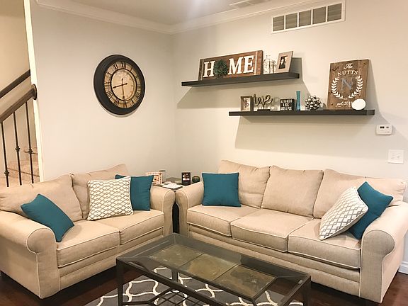 5th image of 1704 Barrington Ct #1