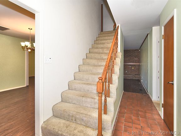 4th image of 7011 E 52nd Pl