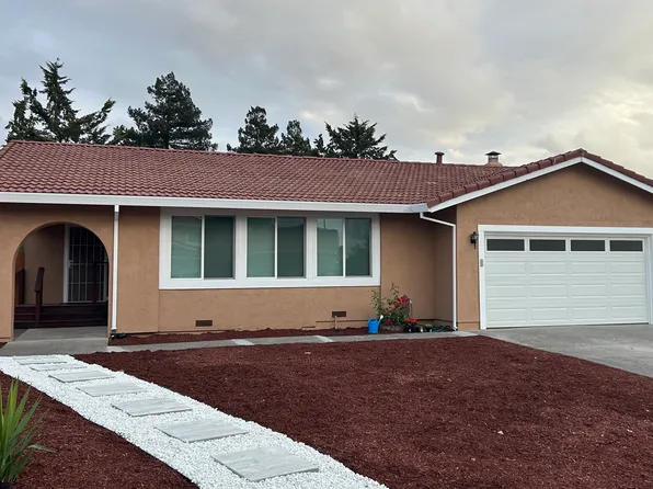 104 Rose Petal Ct, Petaluma, CA 94954