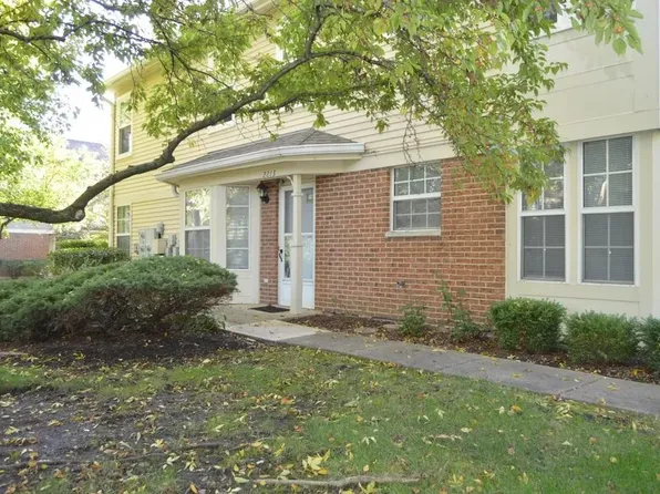 2213 Camden Ln, Hanover Park, IL 60133