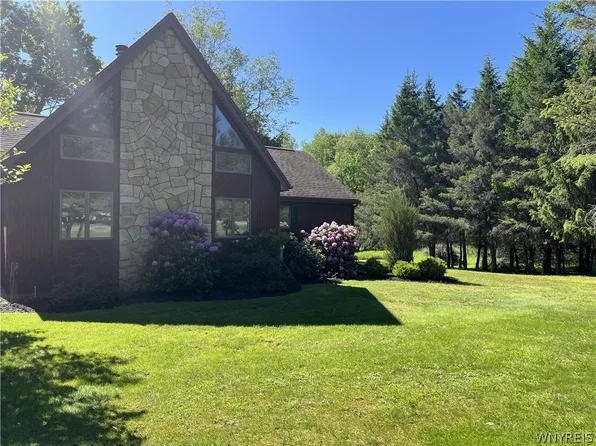 1999 Dugan Rd, Olean, NY 14760