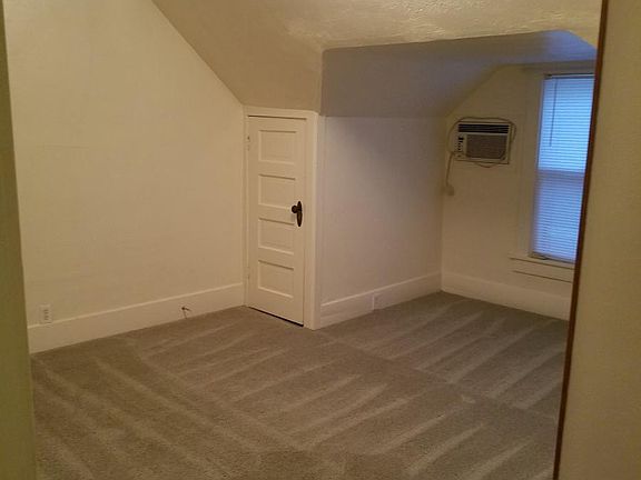4th image of 2507 W Gardner Ave #2