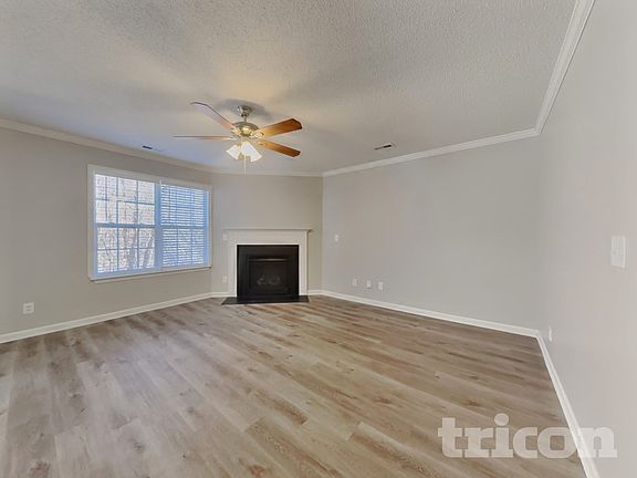 3rd image of 6231 Creekbrooke Ct