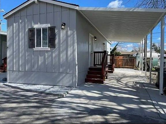 2nd image of 2225 W Capitol Ave Space 34