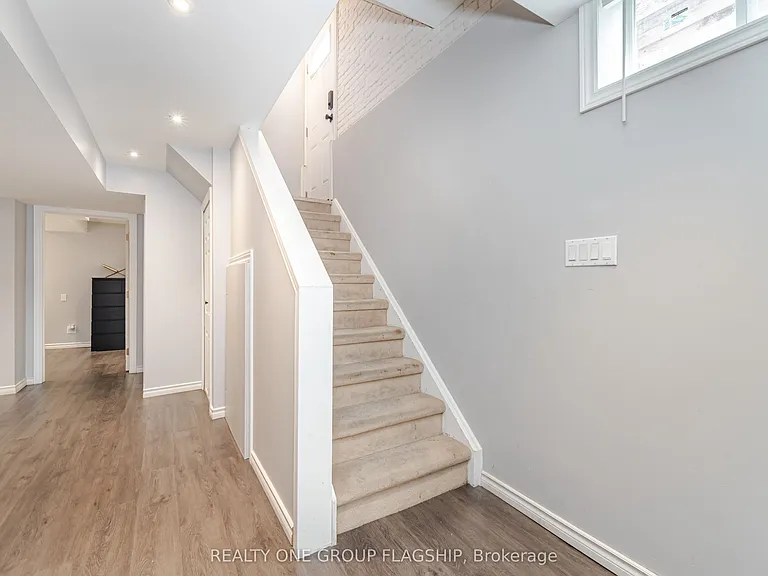 7267 Windbreak Ct — Photo 34