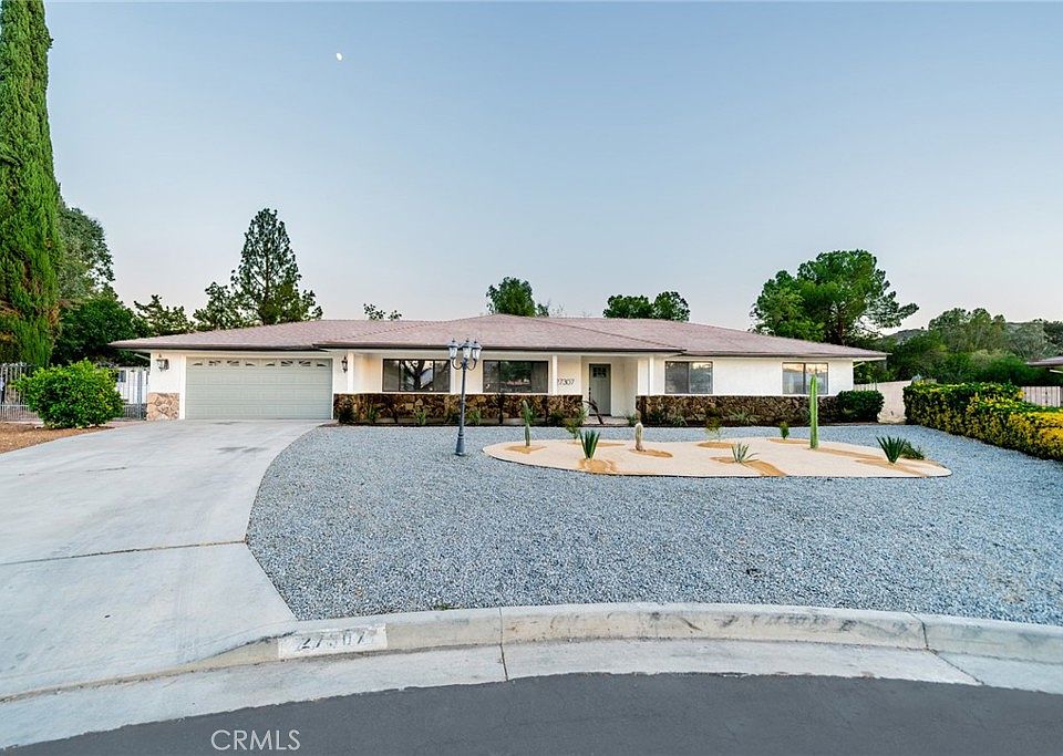 1st image of 27307 Balboa Ct