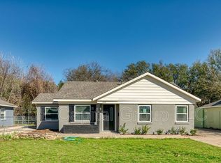 636 Schieme St, River Oaks, TX 76114