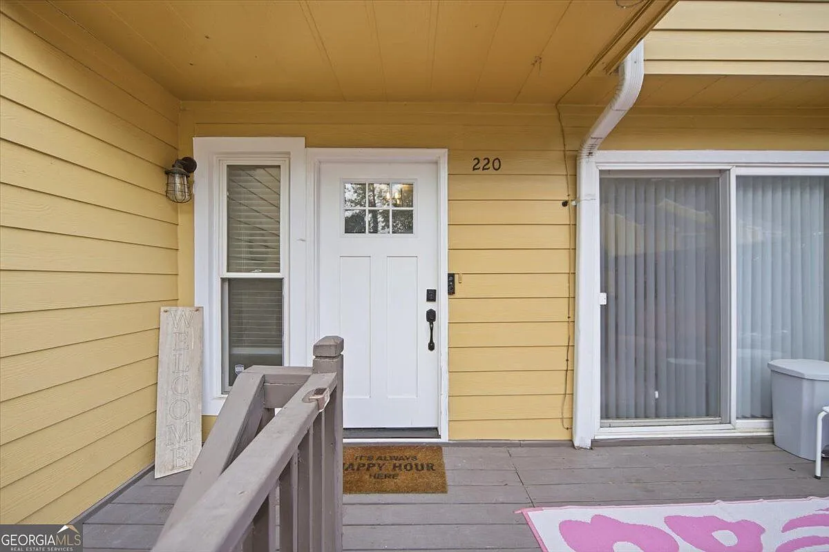 2 bed, 2.5 bath, 1470 sqft, $2,300 — Photo 4