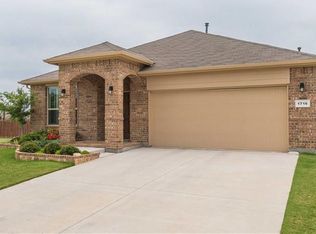 1716 Rio Penasco Dr, Haslet, TX 76052