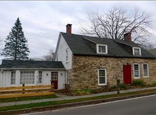 47 Main St, Hurley, NY 12443