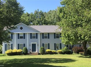 6531 Creekside Trl, Solon, OH 44139