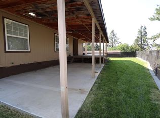 1003 Seven Bays Rd, Davenport, WA 99122