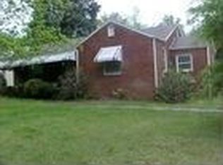 2303 Palmer St, High Point, NC 27265