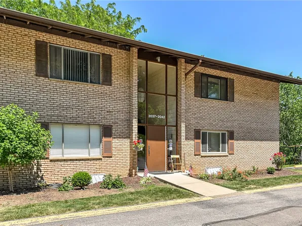 2038 Sanlin Dr, Coraopolis, PA 15108