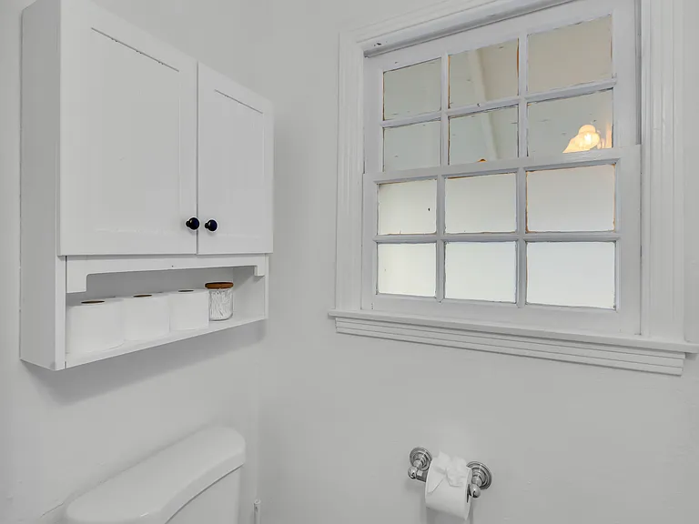 1539 Maryland Ave — Photo 26